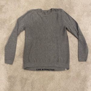 Men’s Lululemon Gray Merino Wool Alpine Air Crew Sweater Size Large